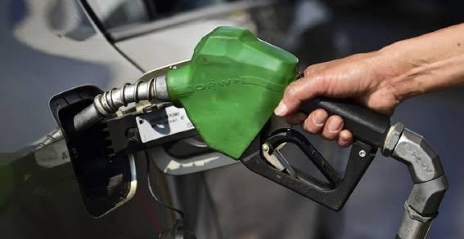 Quem tem carro flex já percebeu: abastecer com etanol não está tão vantajoso como era antes.