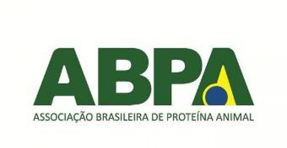Embarque de frango do Brasil pode crescer até 3% em 2018 após queda em 2017  