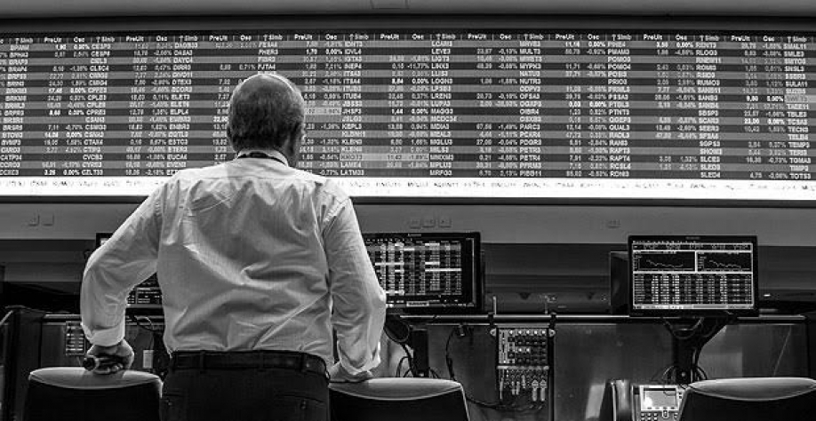  Para analistas, não há bolha na Bolsa brasileira, mas excesso de liquidez no exterior preocupa