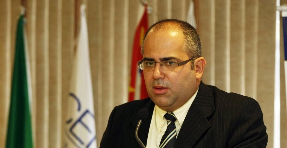  Na avaliação de Welber Barral, governo deve esperar para ver qual medida será aplicada de fato