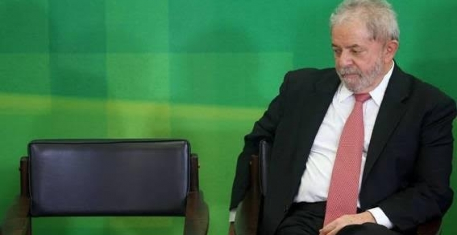 STJ nega pedido de Lula para evitar prisão após recursos no TRF-4