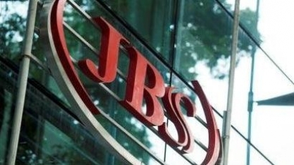 Câmbio e derivativos levam JBS a prejuízo de R$ 345 mi no 4º tri