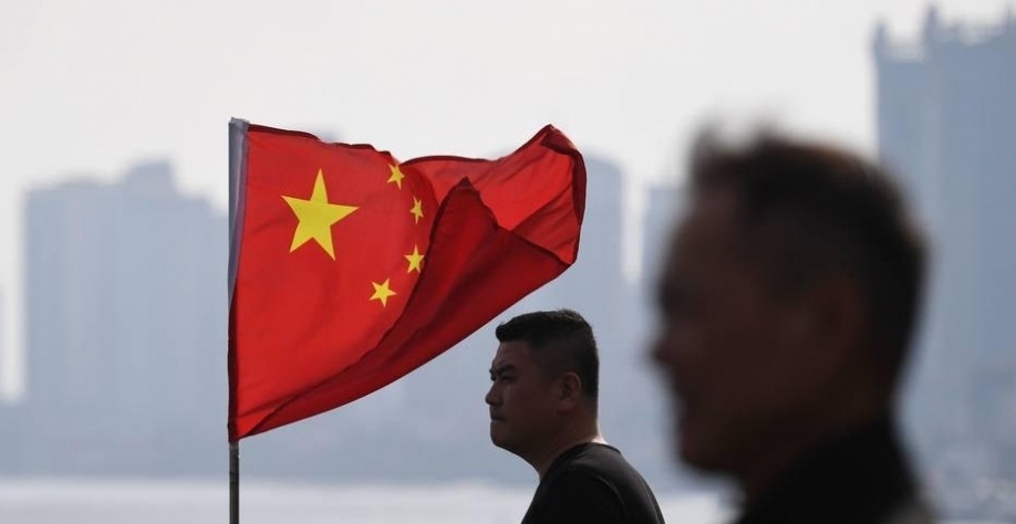 Novas tarifas a produtos americanos entram em vigor nesta China na segunda-feira, 2