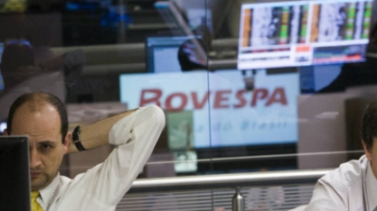 Ibovespa fecha em queda com fortes perdas em Wall Street;Vale atenua perda