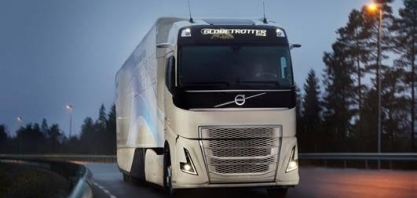  Volvo lança seu primeiro caminhão 100% elétrico  