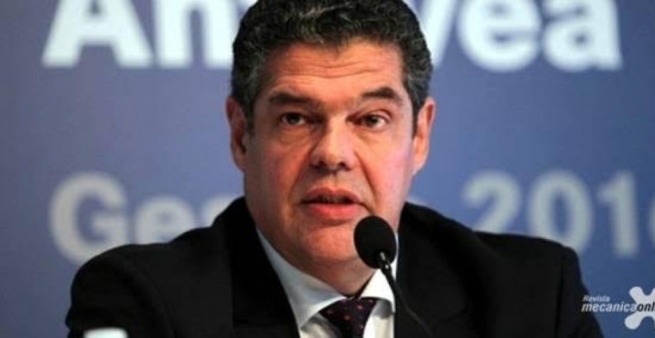 Temer mediou embate entre ministérios da Fazenda e da Indústria e Comércio e deve anunciar incentivos para as montadoras em maio.