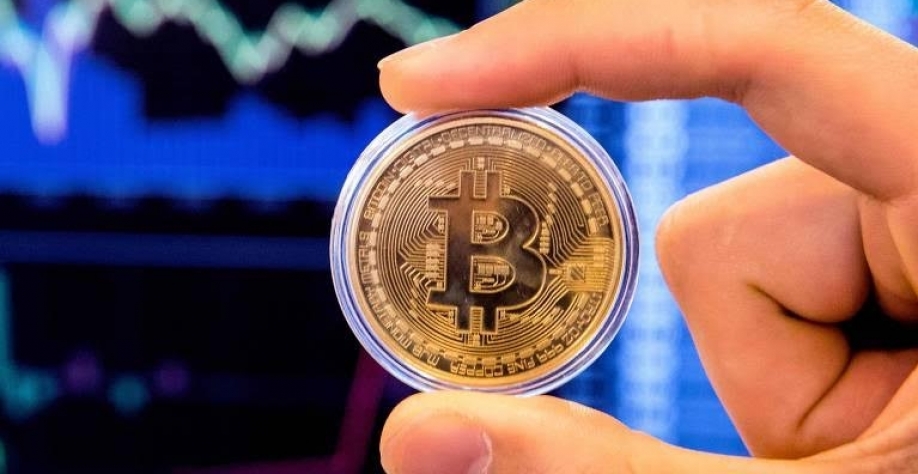 Após altas e baixas, criptomoeda fica estagnada e exige fim de amadorismo