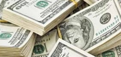 Dólar sobe encosta em R$3,55, maior nível em quase dois anos, com Fed