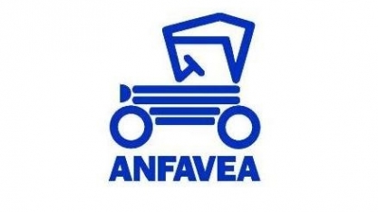  Mercado de carros híbridos e elétricos no Brasil cresce 70%  