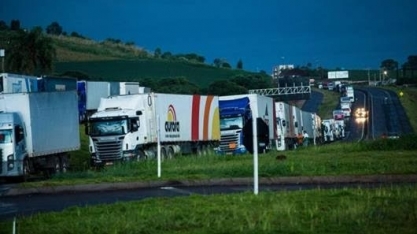 Agronegócio vai à Justiça cobrar prejuízos pela greve dos caminhoneiros