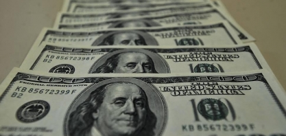 Dólar sobe e fecha no patamar de R$3,55 pela 1ª vez em quase 2 anos 