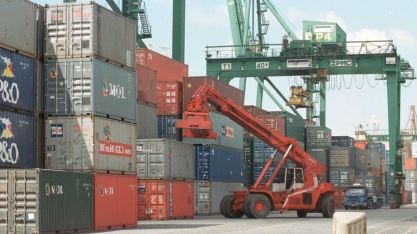 Burocracia trava comércio exterior, aponta estudo da CNI