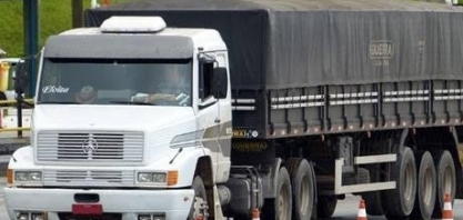 São Paulo formaliza isenção de pedágio para eixo suspenso de caminhões