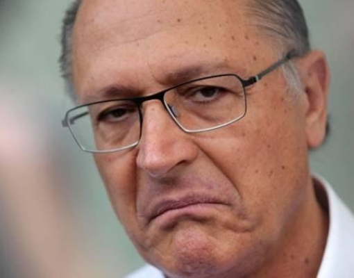 Em reação a Bolsonaro, Alckmin defende facilitar porte de armas no campo