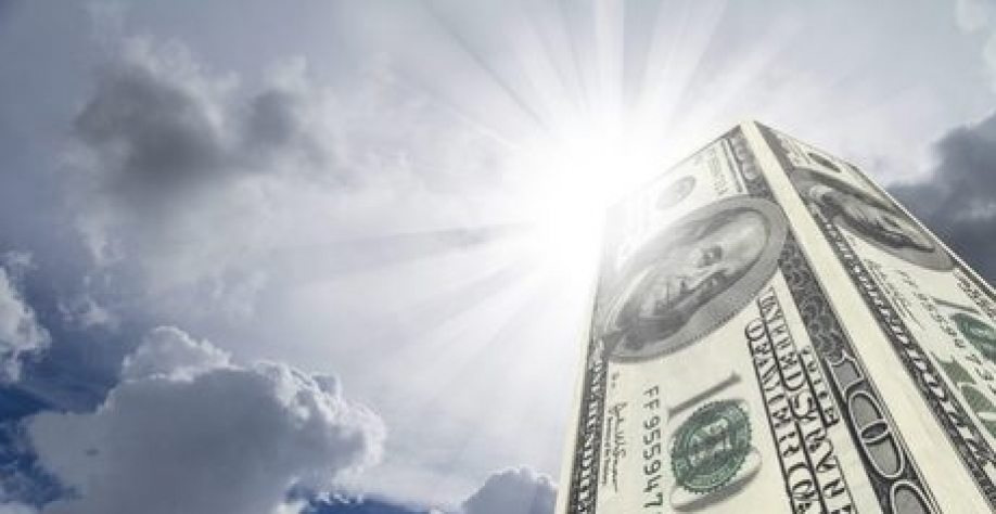 Dólar salta e vai a R$3,81, maior nível em mais de dois anos