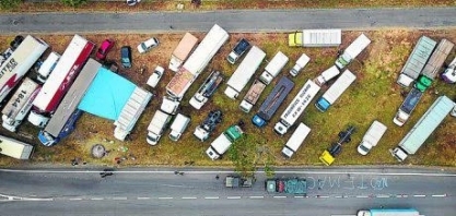 Quais as consequências da greve dos caminhoneiros para a economia real?