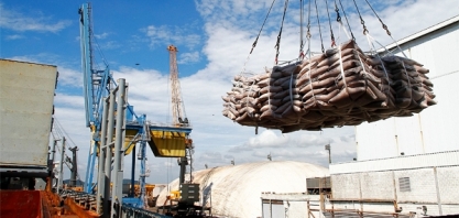 Exportação de açúcar cai e a de etanol sobe em maio