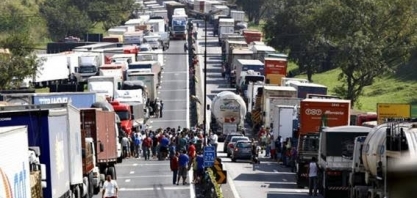 Dúvidas sobre MP dos fretes paralisam mercado de grãos 