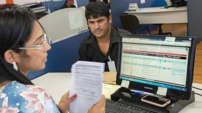 Seis meses após reforma trabalhista, arrecadação de sindicatos desaba 88%