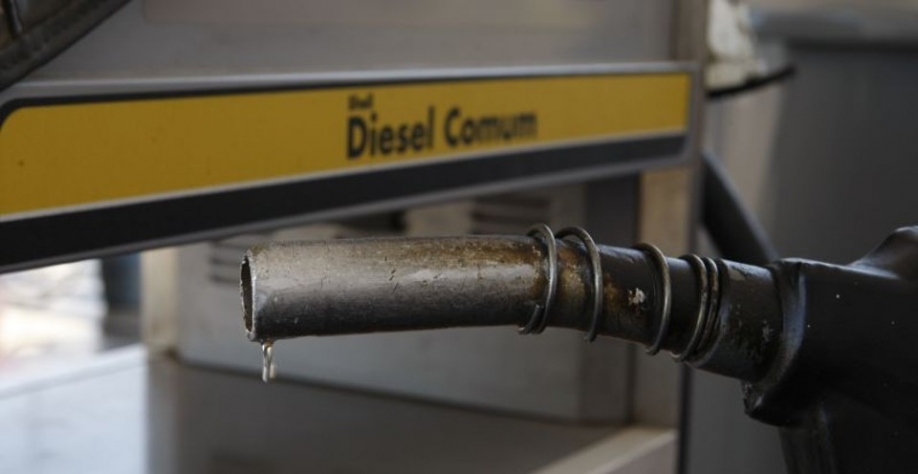 20% dos postos fiscalizados não baixam diesel 