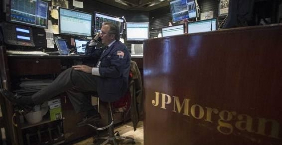 14 grupos entram na Justiça contra o cartel do câmbio