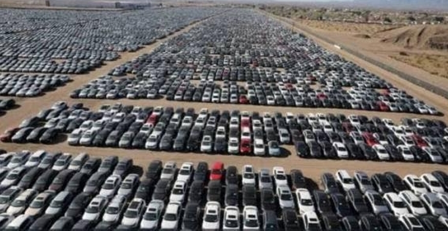  Deserto na Califórnia vira cemitério de veículos da Volkswagen