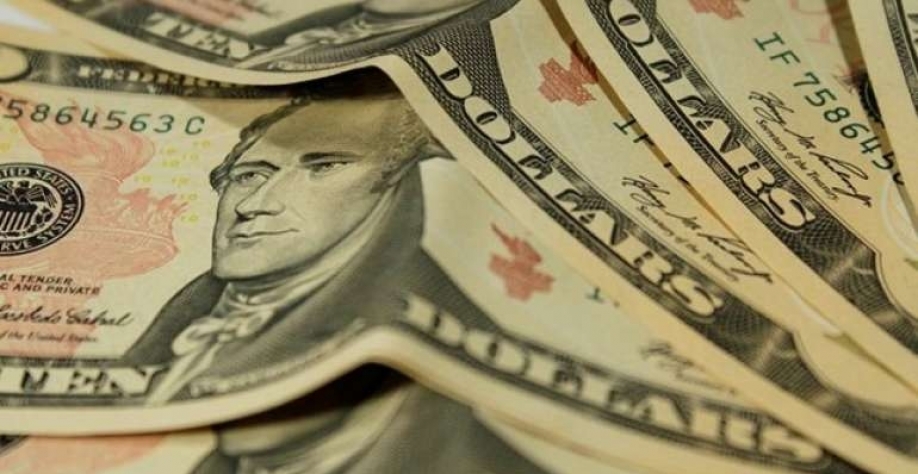 Dólar tem segunda queda seguida e termina abaixo de R$ 4,10 
