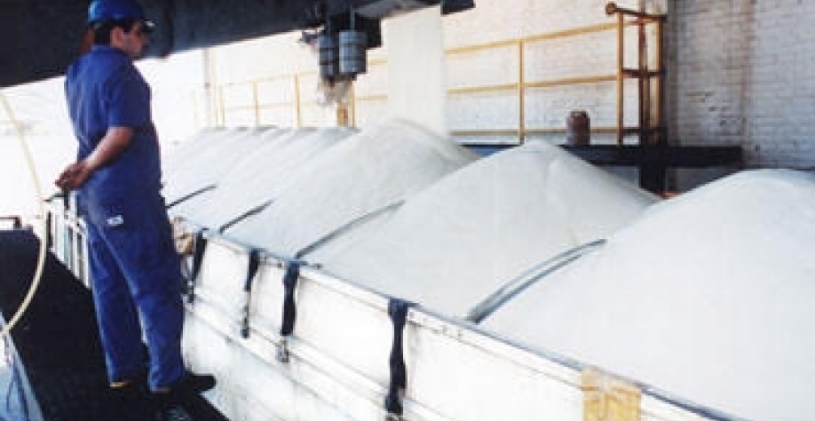 Açúcar: Brasil e Austrália vão combater subsídio da Índia à exportação  