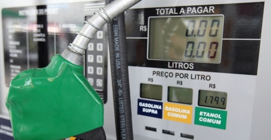 Gasolina já passa de R$ 5 em postos da cidade de São Paulo