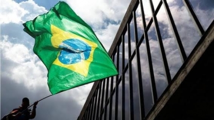 Mercado vê chances de aprovação de reformas com novo perfil do Congresso