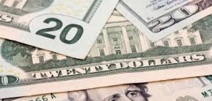 Dólar sobe ante real com maior aversão ao risco no exterior 