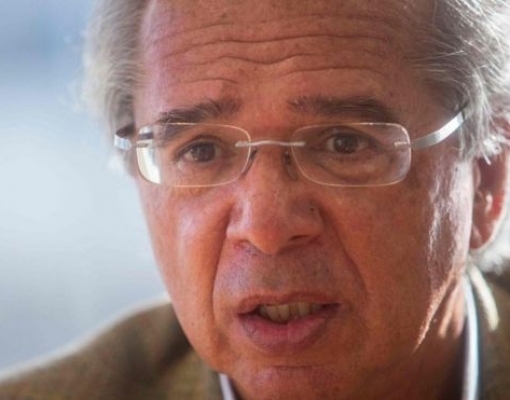 Guedes, super ministro fiador da política liberal de Bolsonaro