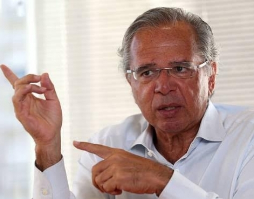 Guedes promete mais diálogo com a indústria