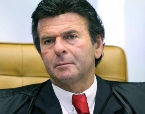 Liminar do STF impede multas para transportador que não seguir tabela