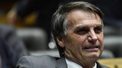 Bolsonaro eleva salário mínimo para R$ 998,primeiro aumento real em 3 anos