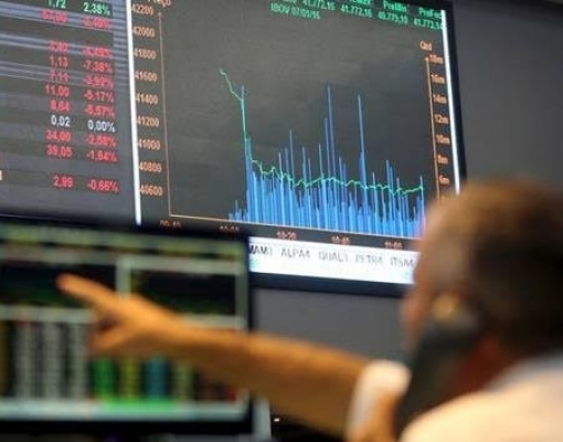 Ibovespa renova máximas com exterior favorável