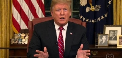 Trump alega 'crise humanitária' ao defender muro com o México