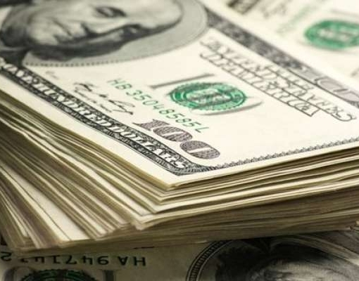 Dólar sobe ante real aguardando Previdência e com cautela no exterior