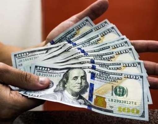 Dólar recua com apetite a expectativas sobre negociações EUA-China 