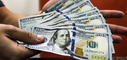 Dólar recua com apetite a expectativas sobre negociações EUA-China 