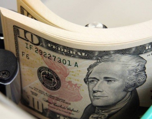 Dólar recua mais de 1% ante real acompanhando otimismo no exterior