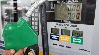 Etanol recua para R$ 2,758 nas bombas; gasolina para R$ 4,1 