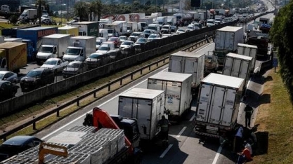 Problema é falta de carga, não preço do diesel, dizem distribuidoras