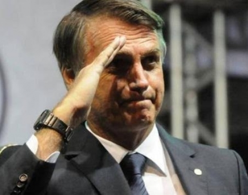 Exército avalia os riscos de Bolsonaro para sua reputação institucional
