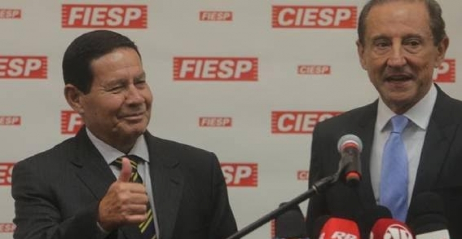 Não há como sustentar modelo atual do BPC, diz Mourão a empresários