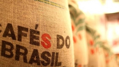 Café: Brasil embarca 3,109 mi de sacas em fevereiro, aumento de 36,9%