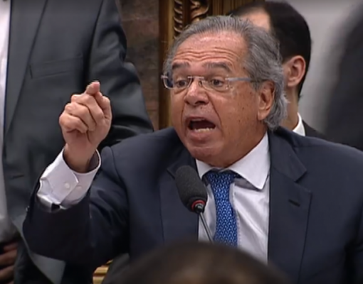 Renda mínima é carta-trunfo no bolso de Guedes 