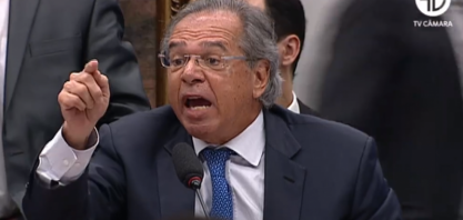 Renda mínima é carta-trunfo no bolso de Guedes 