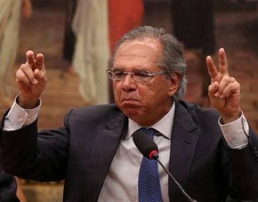  Guedes: “Encargo trabalhista é arma de destruição em massa de emprego”