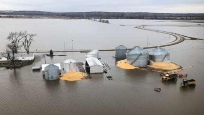 Enchentes afetam indústria de etanol nos EUA